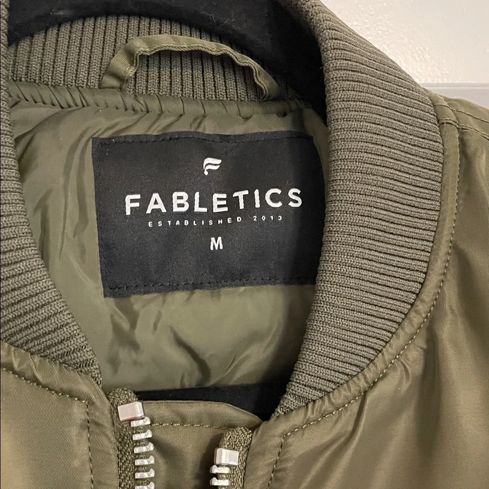 Fabletics Oversized Olive Green Bomber Jacket - Picture 2 of 4